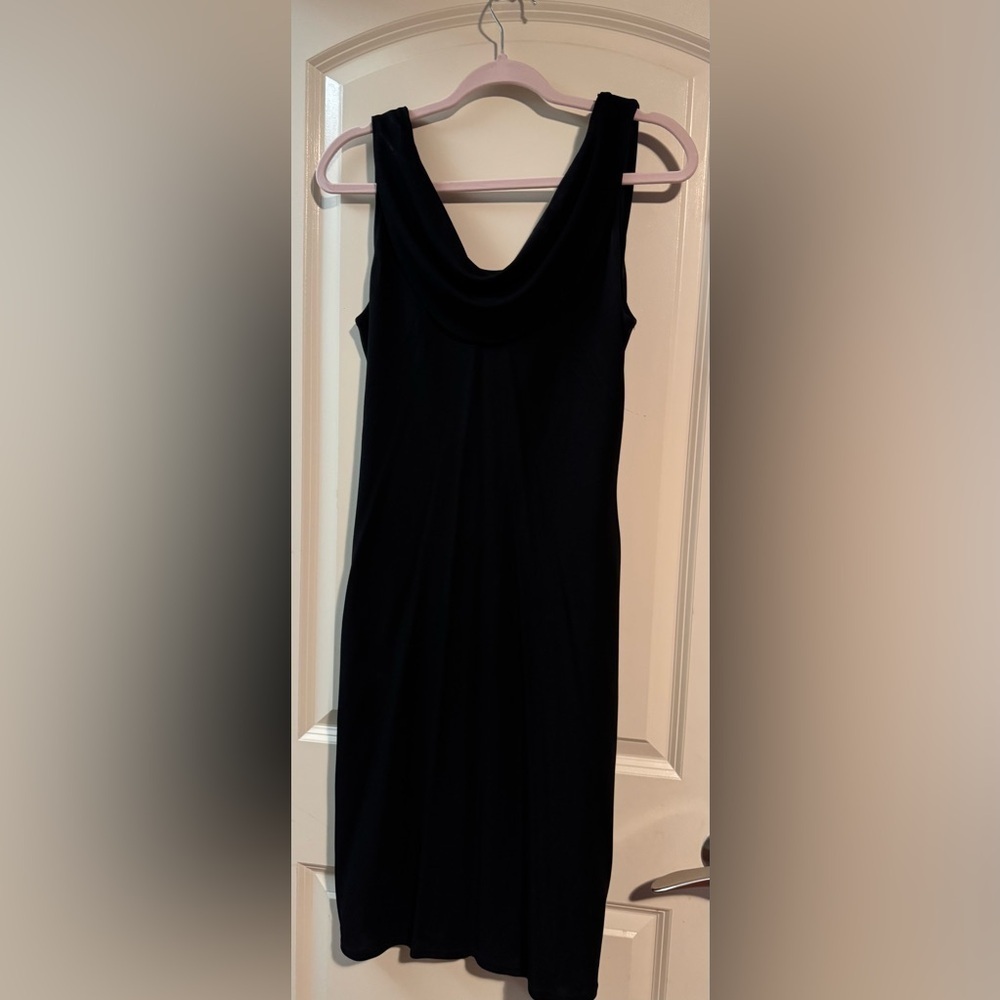 Elegant Black Sleeveless Dress